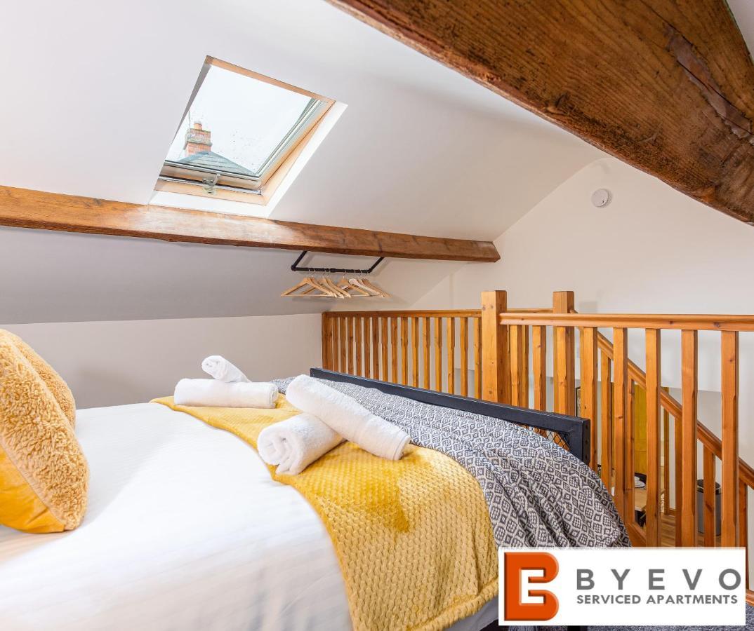 Byevo Oswestry Barn - Quirky Romantic Retreat Or Cosy Contractor Base Eksteriør billede